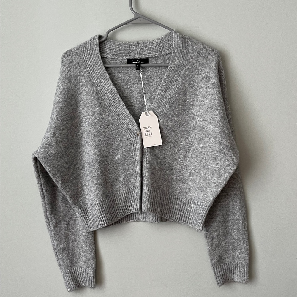 Love Tree Gray Cropped V-Neck Button Cardigan